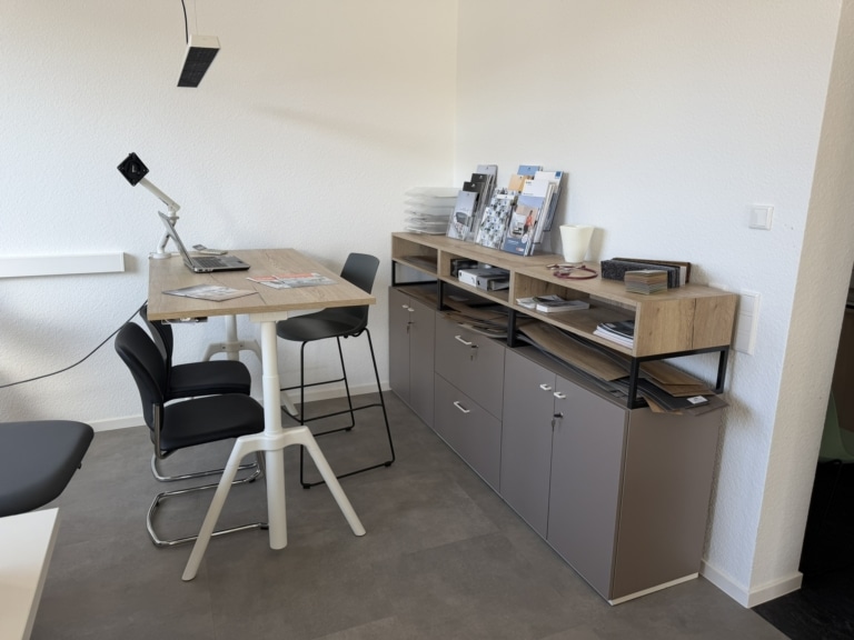 keil-und-kistler-ausstellung-arbeitsplatz